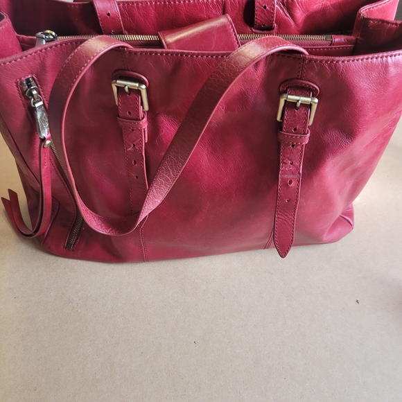 HOBO Red Leather Purse and Wallet - Picture 2 of 13